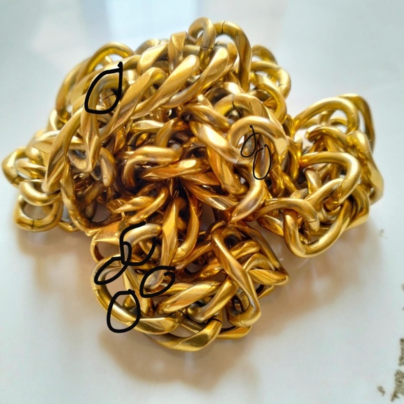 🔵Stainless steel thick golden chain for Men - Picture 7 of 8